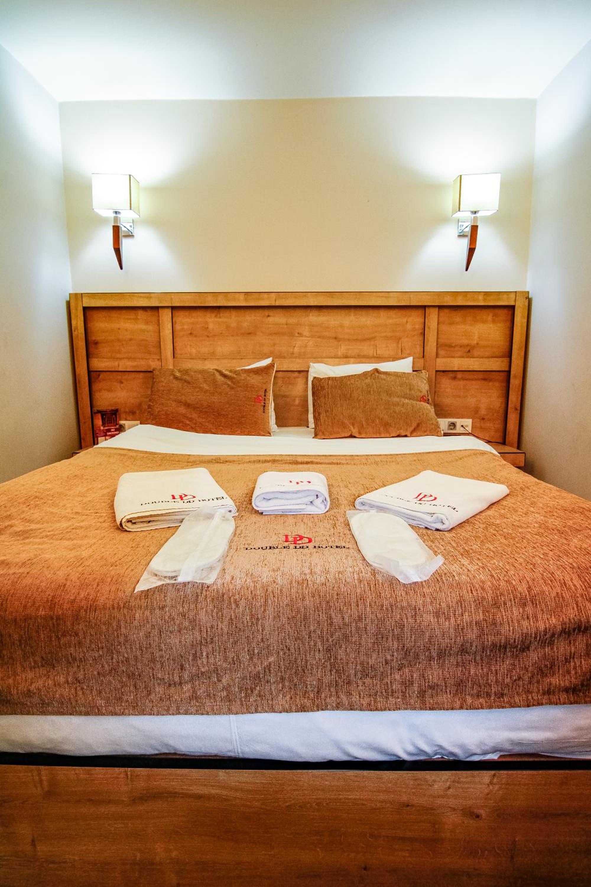 Double Dd Hotel 37/54