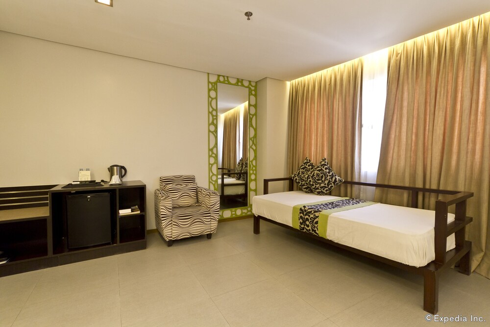 St Mark Hotel 38/65