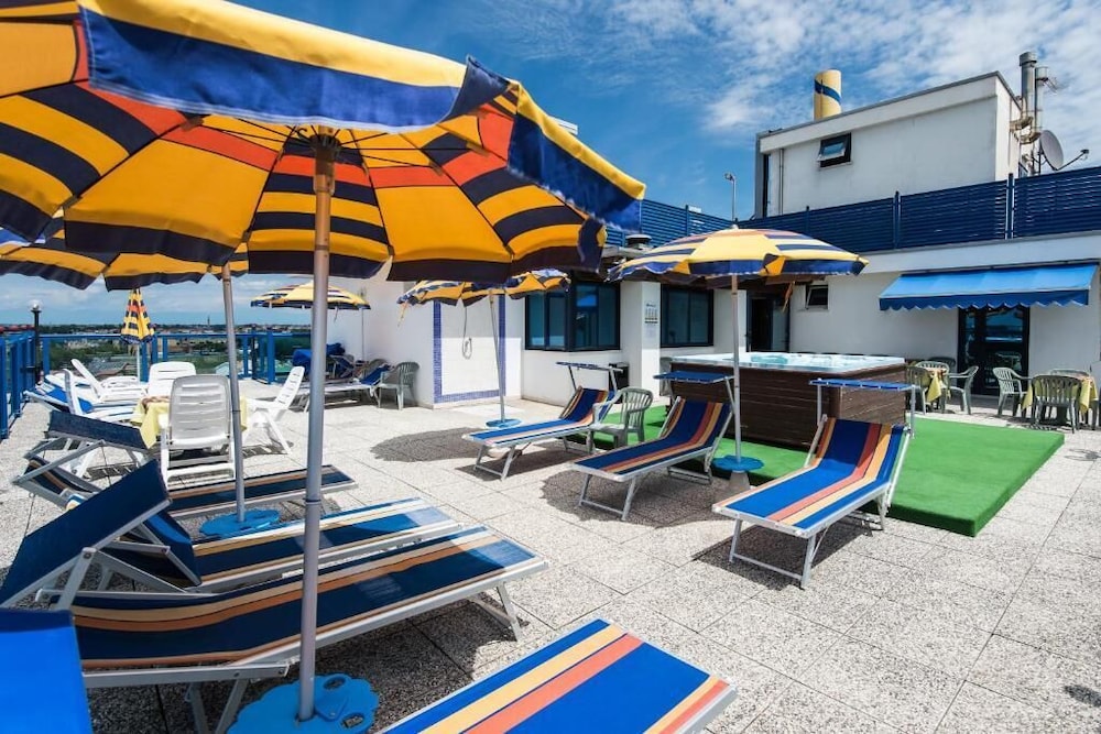 Brioni Sea Hotel 41/50