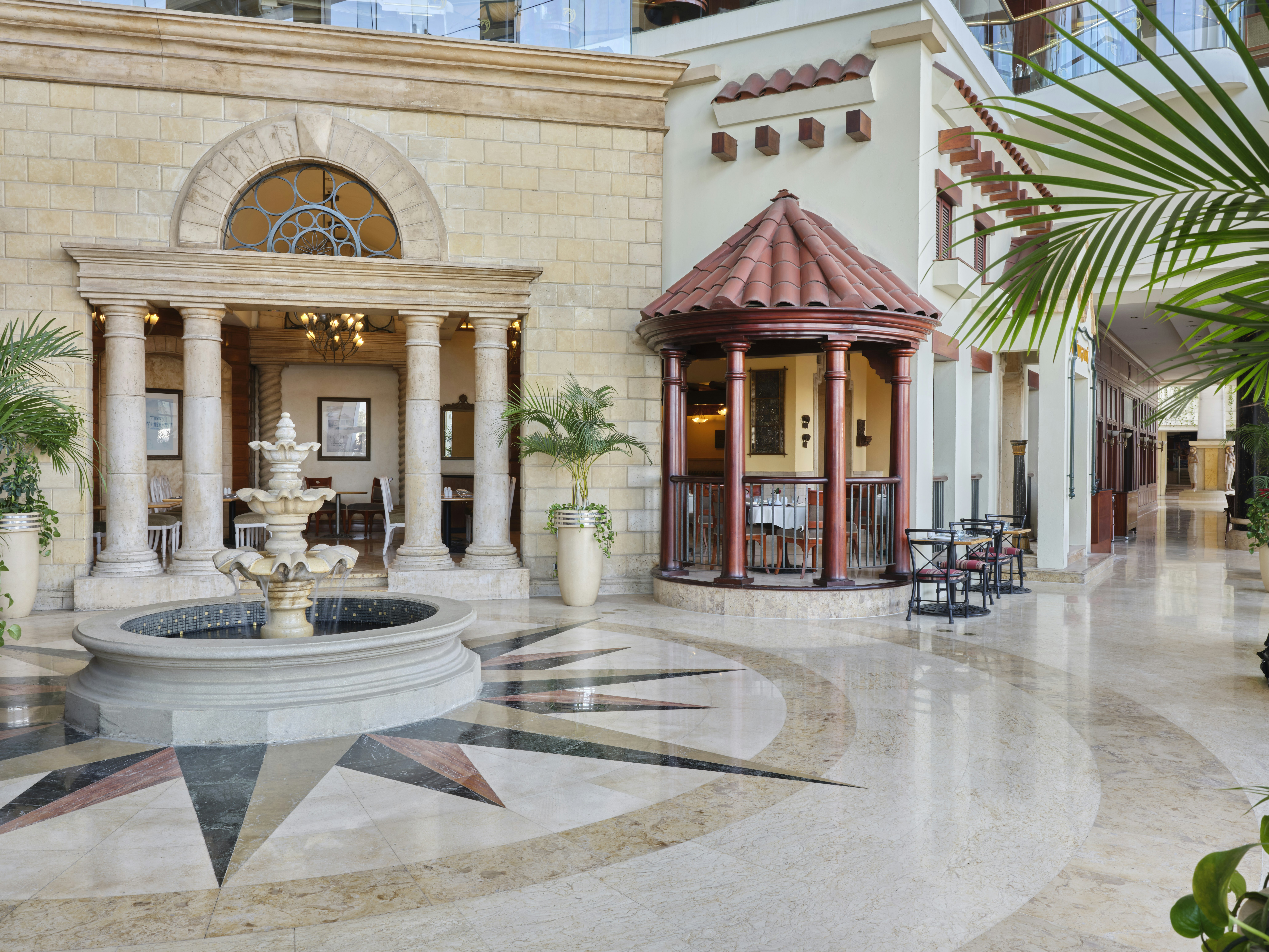 Hilton Cairo Grand Nile 6/50