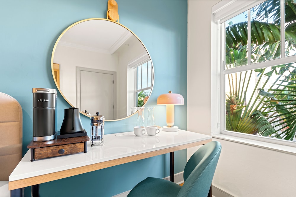 Corendon South Beach Miami 60/61
