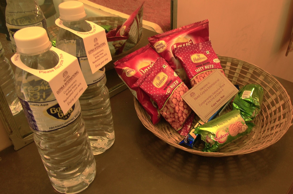 Hotel Gopika International 10/21