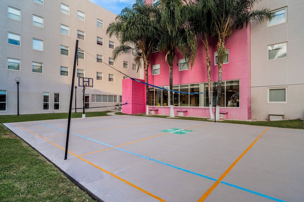City Express Suites by Marriott Queretaro 49/73