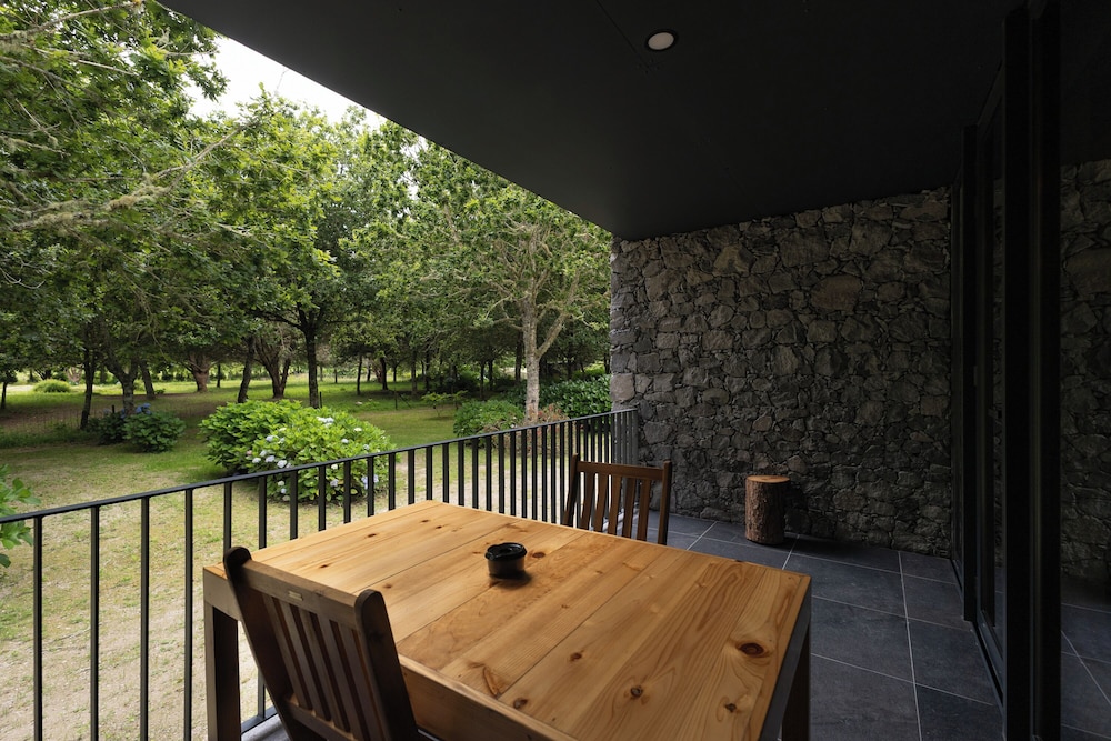 Furnas Lake Villas 57/73