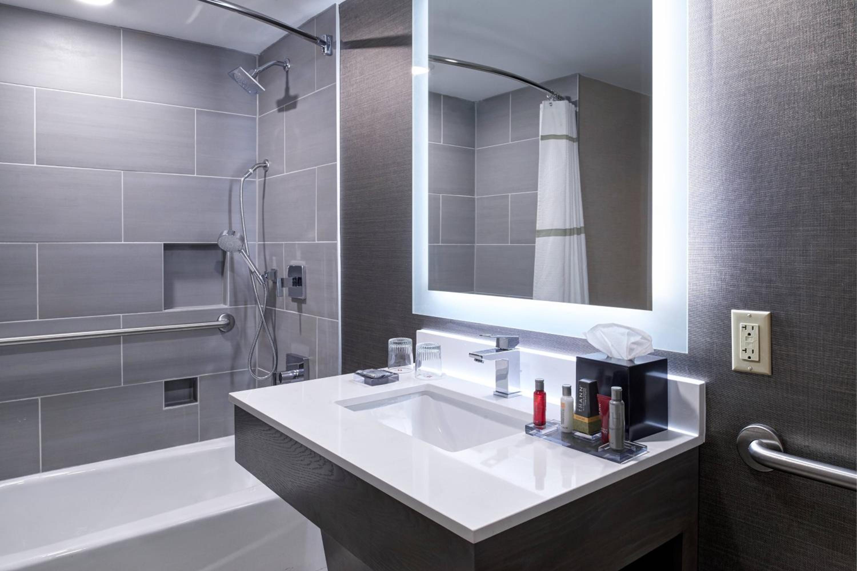 غرفة قياسية، Marriott Indianapolis North 5/10