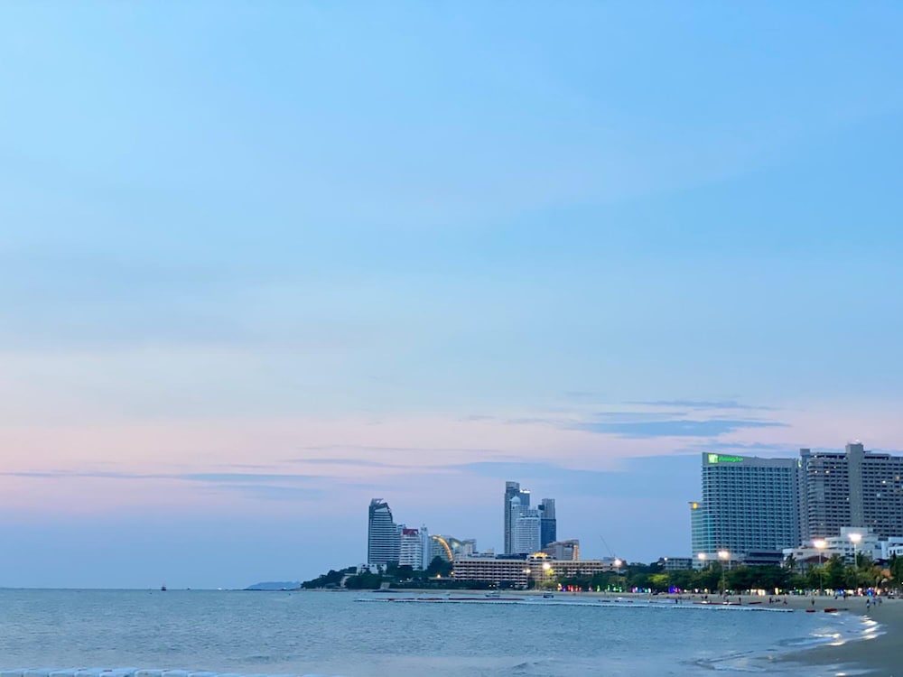 Newstar Hotel 33/36