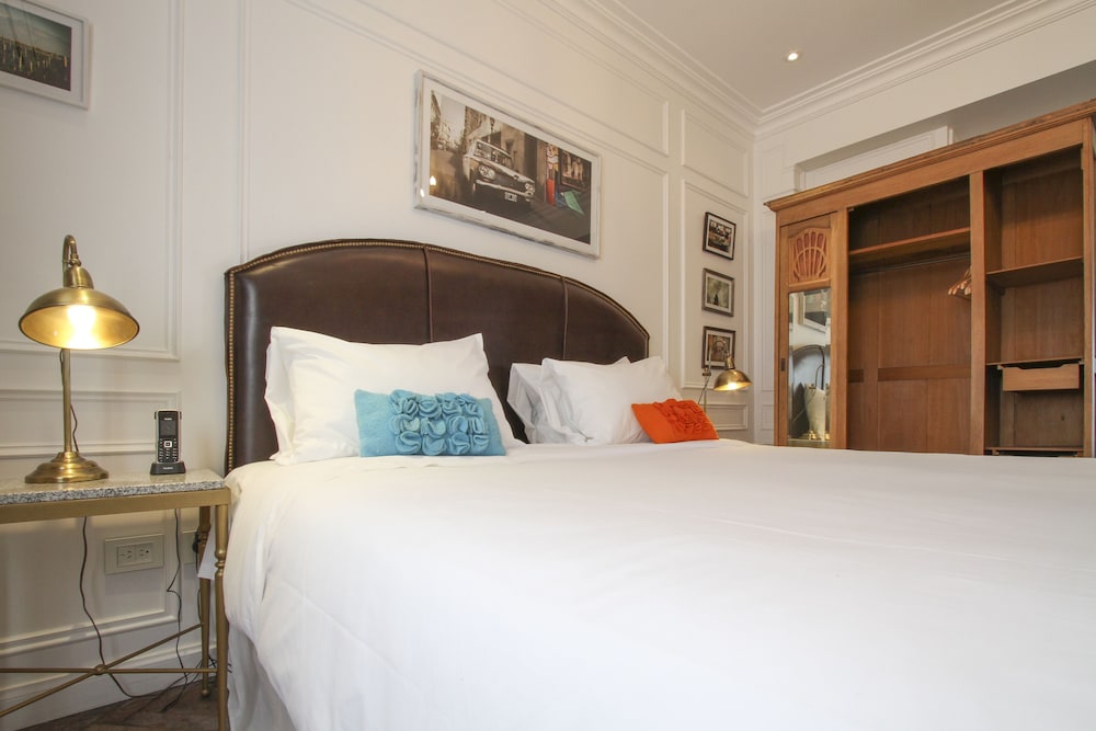 Hotel Clasico 24/72