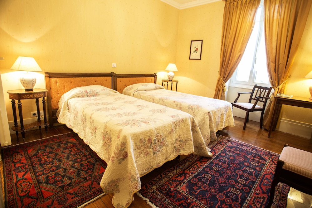 Hôtel La Villa Fleurie 11/69