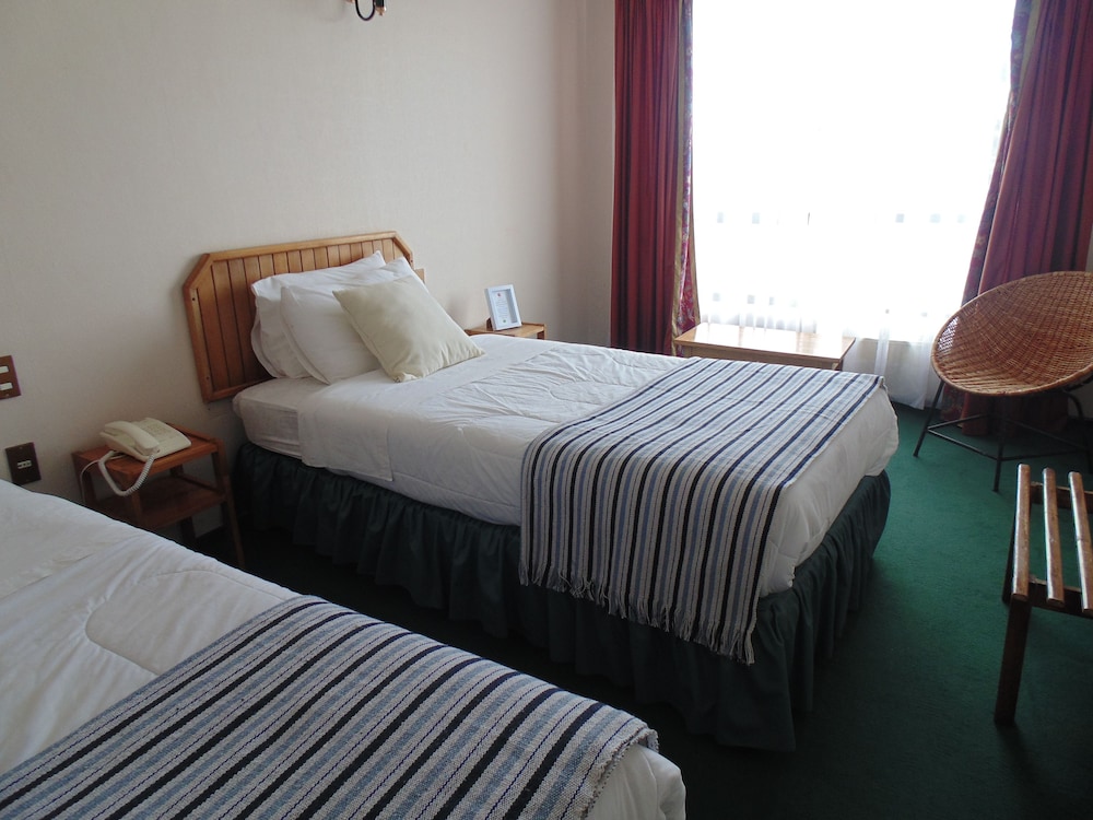 HOTEL HD NATALES 12/68