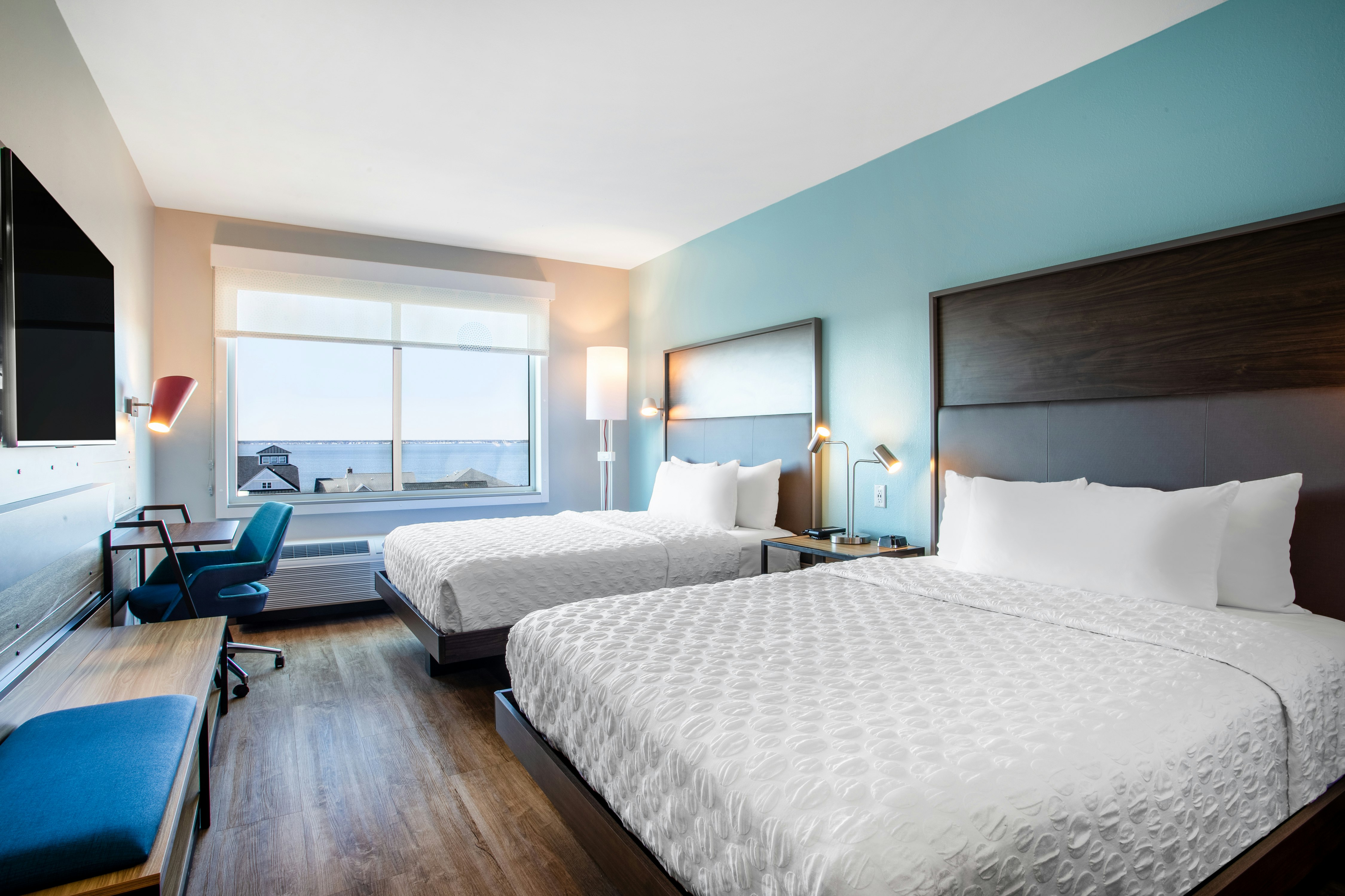 ROOM, 2 QUEEN BEDS, WITH VIEW