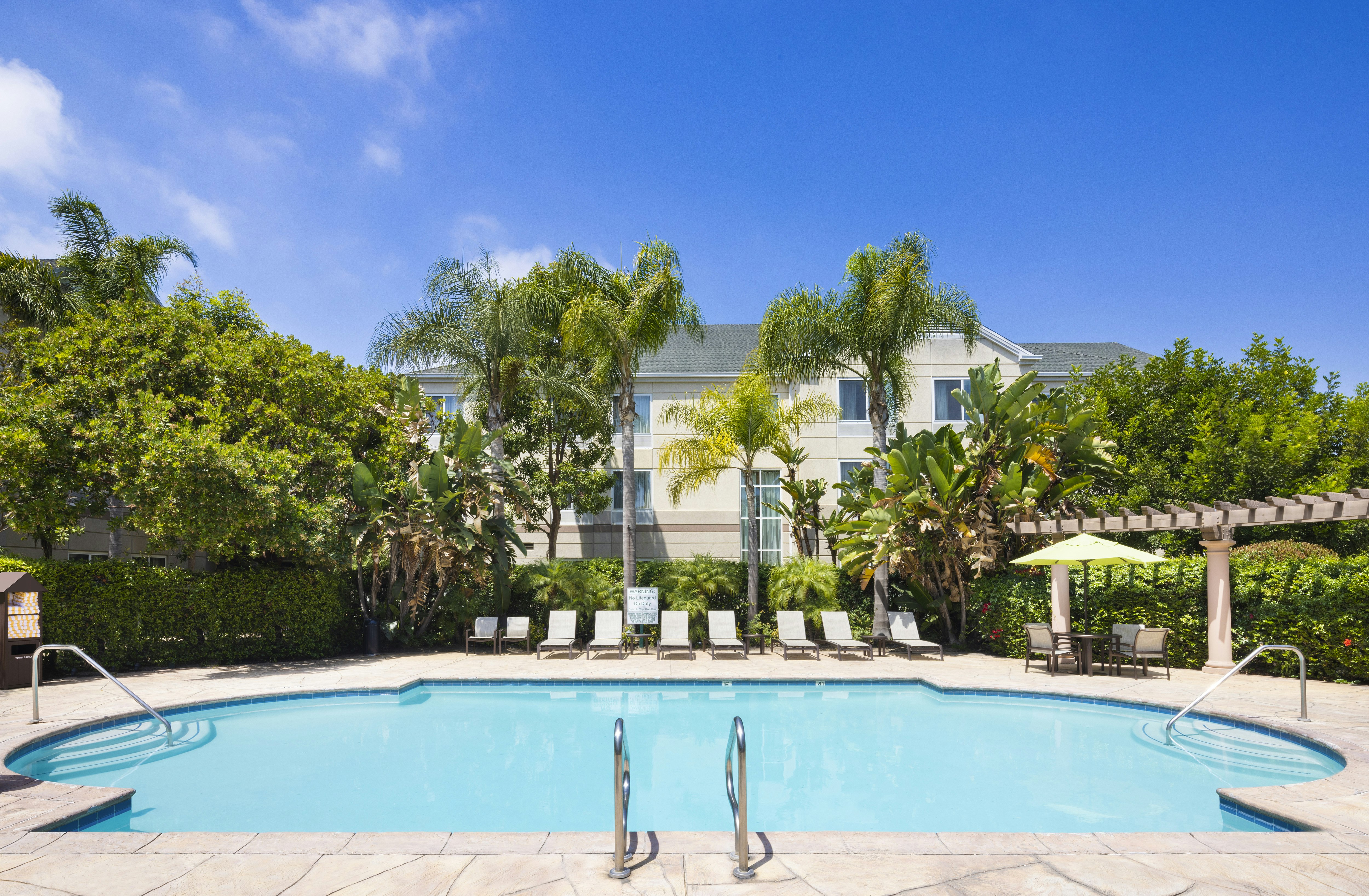 Hilton Garden Inn LAX/El Segundo 31/32