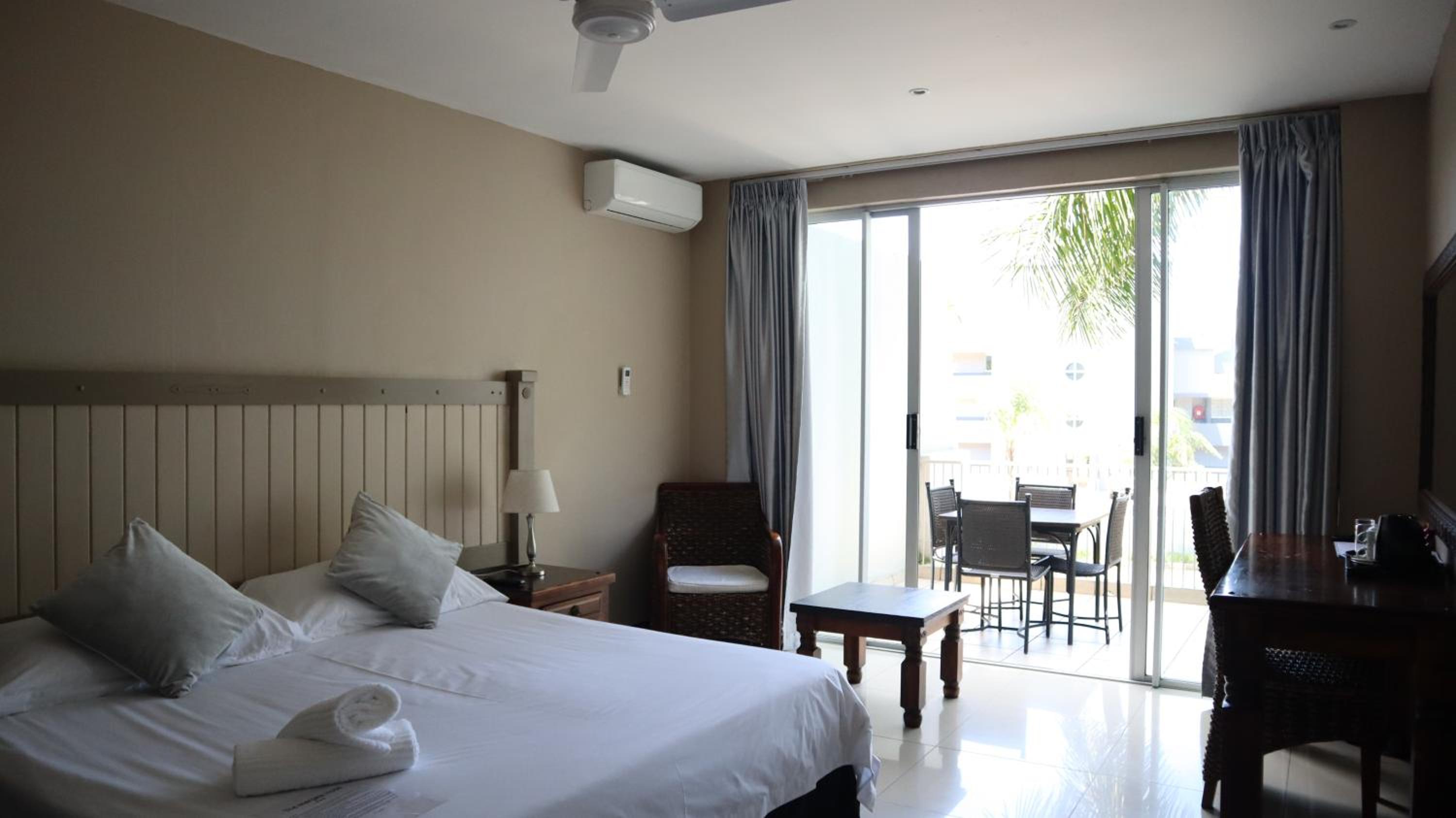 Room, Double Bed, Balcony
