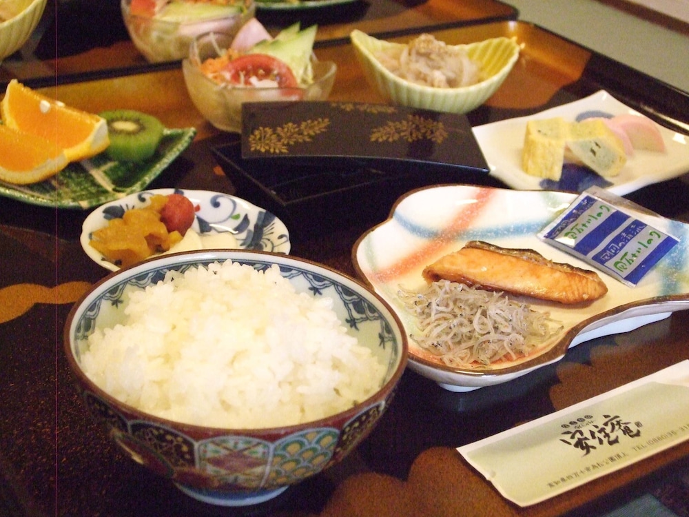 Nagomiyado Anjuann 17/50