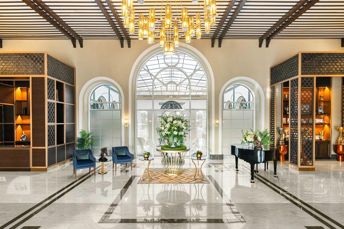 EXECUTIVE SUITE /Double