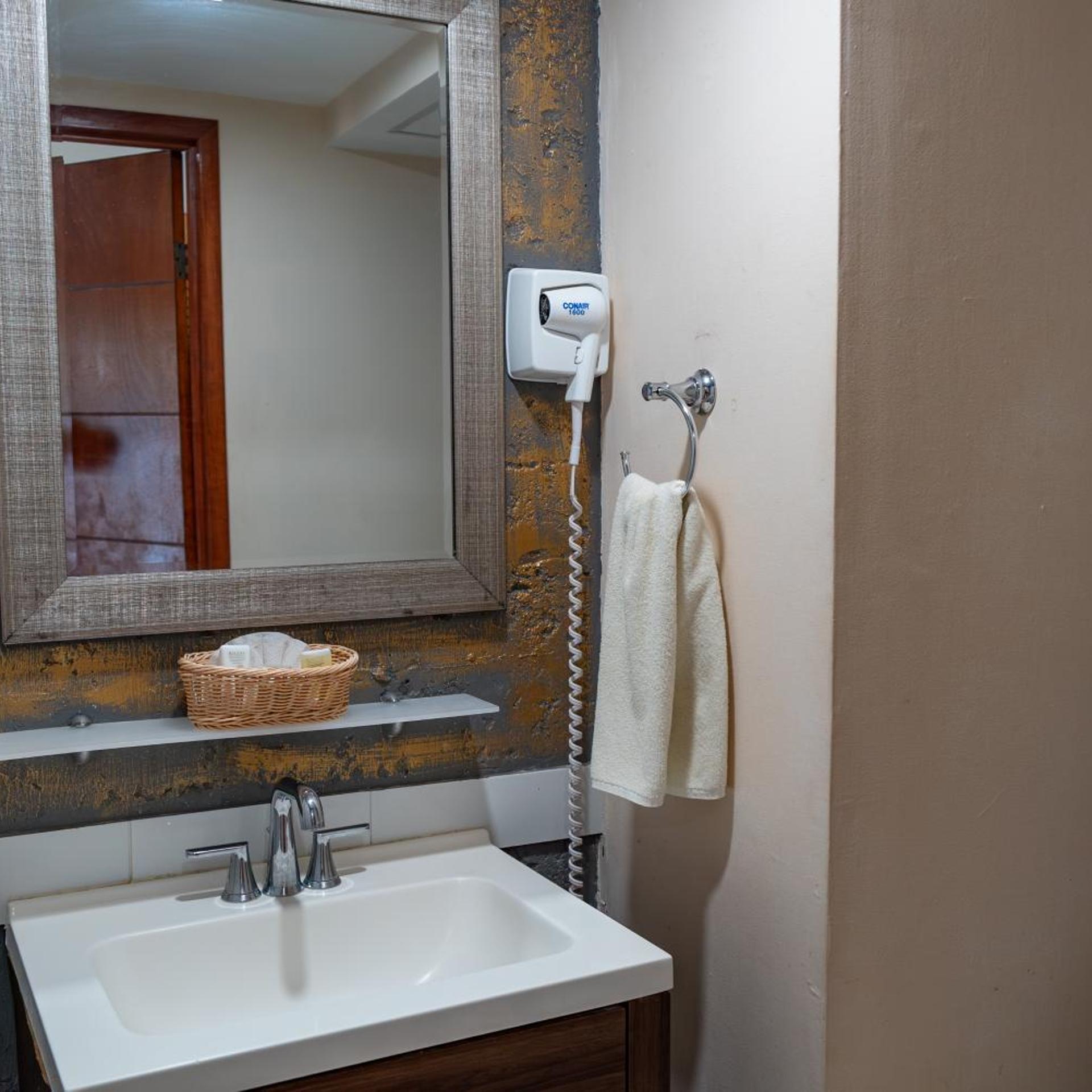 La Concha Beach Hotel & Club 45/50