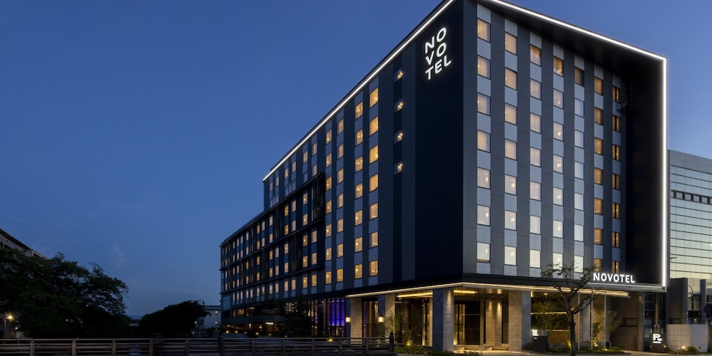 NOVOTEL NARA 3/84