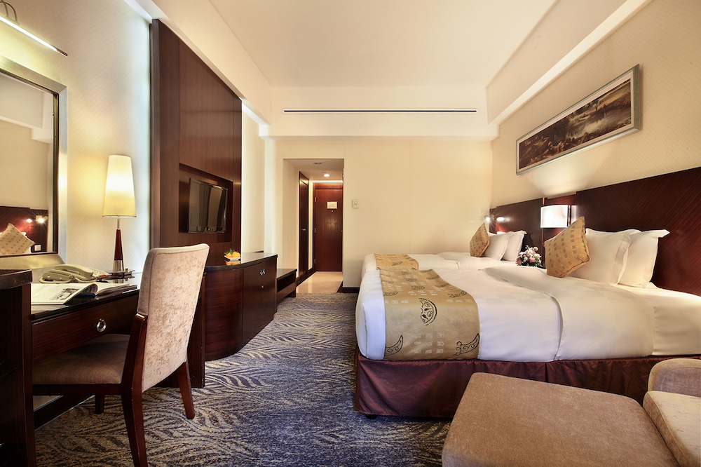 Lijiang Waterfall Hotel 25/71