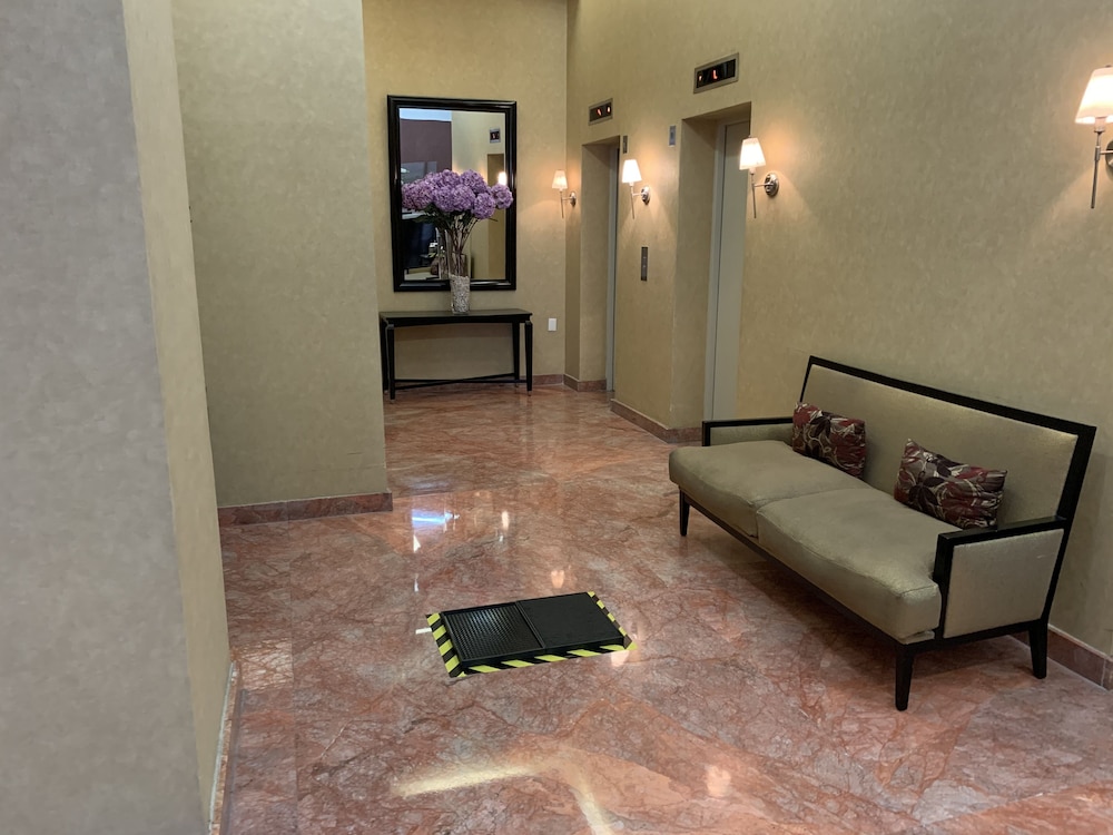 St Isidro Suites Corporate Housing SPA & Wellness Center 32/55