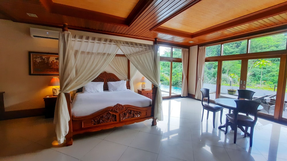 1 Bedroom, Villa, King Bed, with Pool