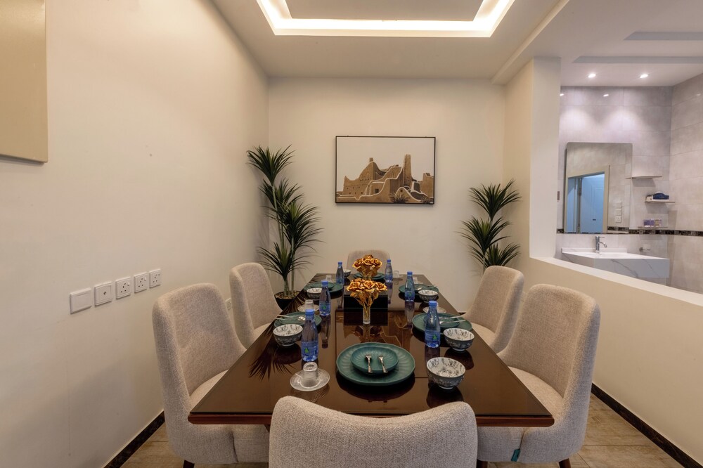 Midtown Majestic Garden Resort 46/59