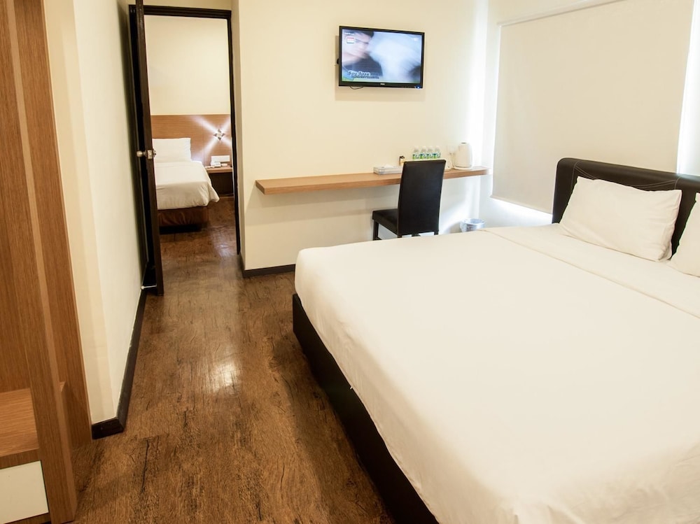 Nagoya Inn Hotel 17/38