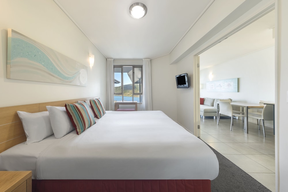 2 BEDROOMS, APARTMENT