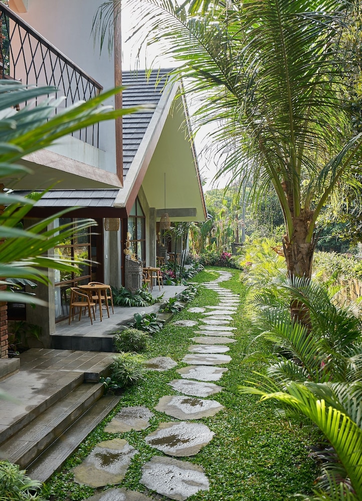Yarama Cottages 43/52