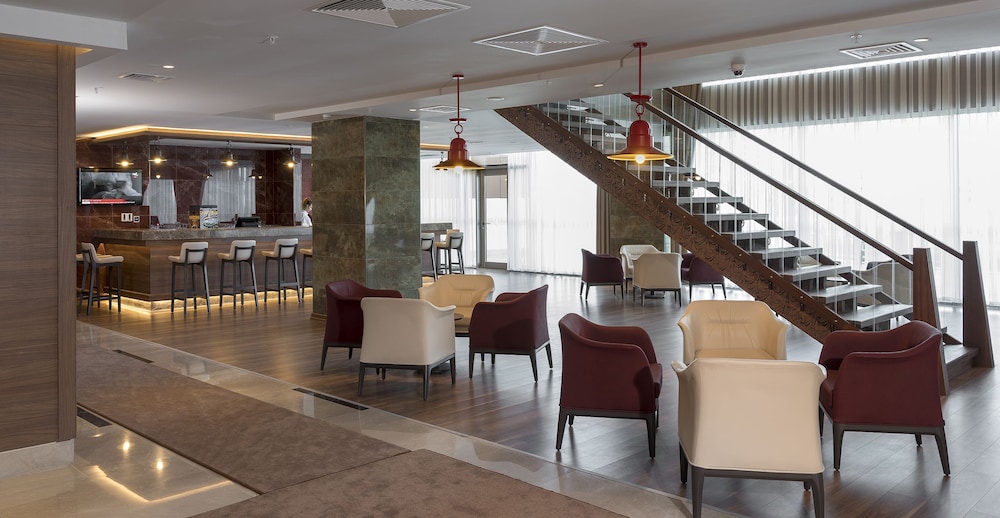 Ramada Plaza by Wyndham Rize 47/55