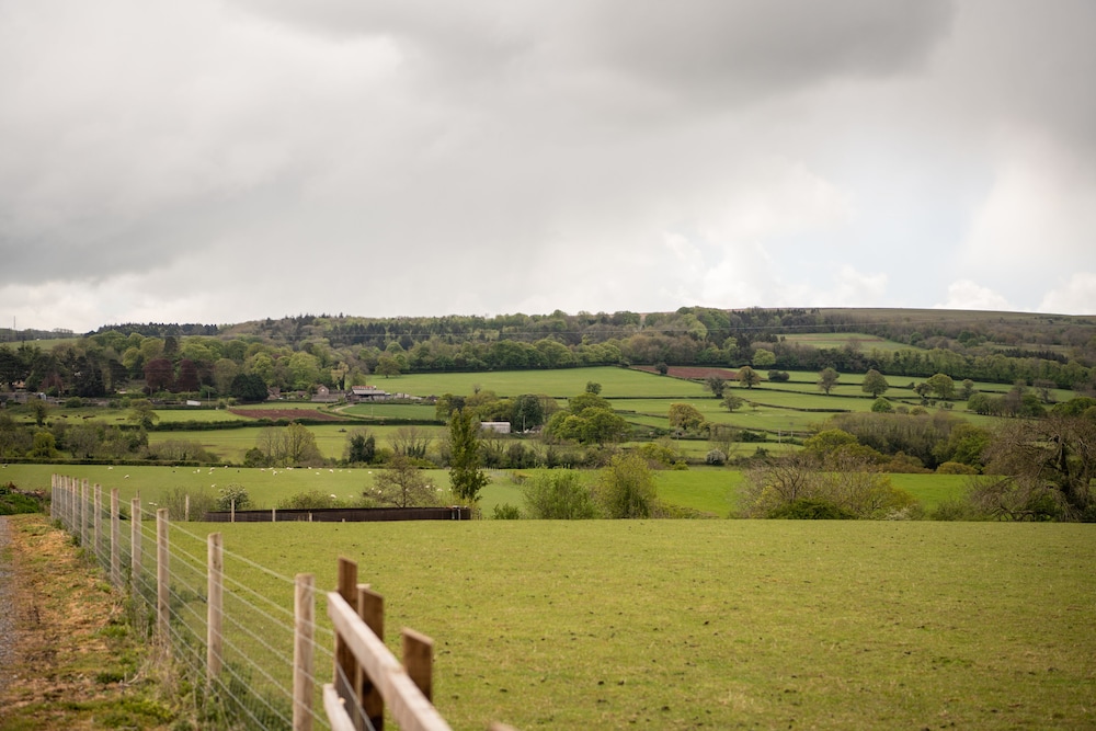 Aldwick Estate 16/22