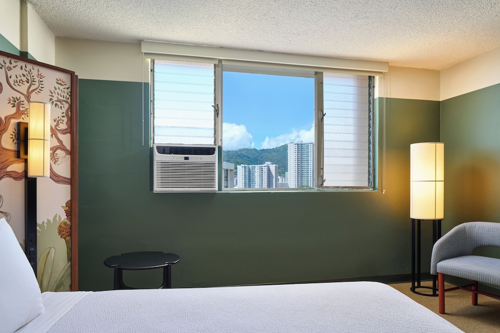 Room, 2 Queen Beds, City View