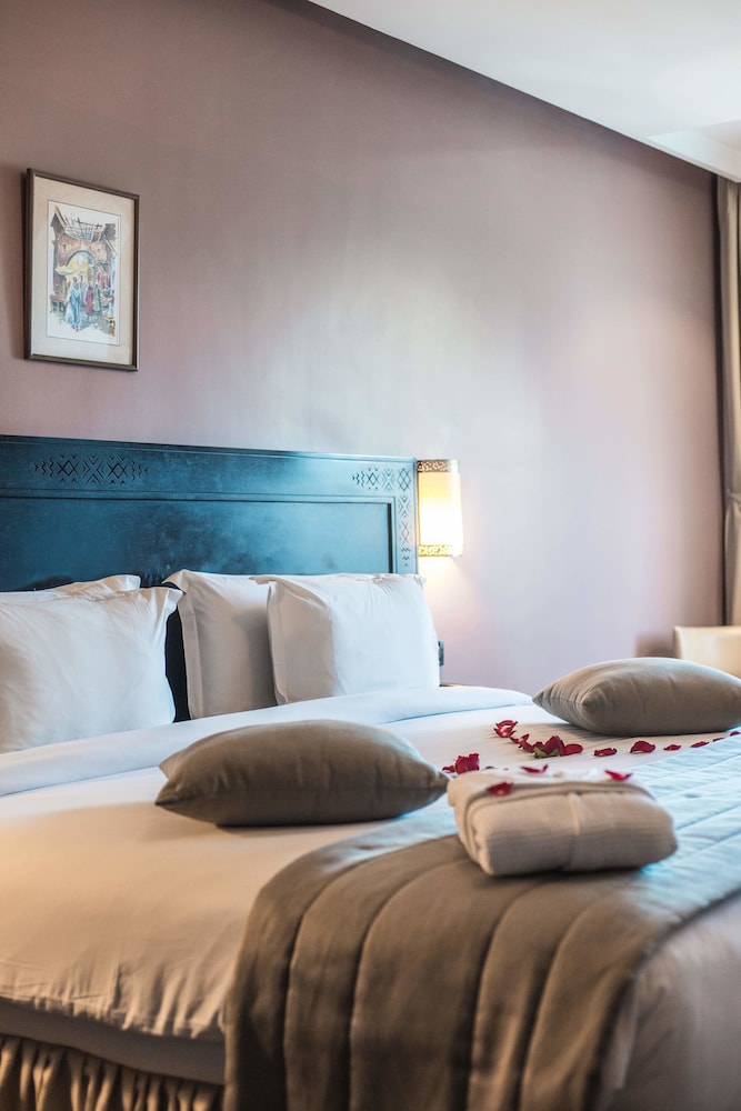 Hotel Almas 21/50