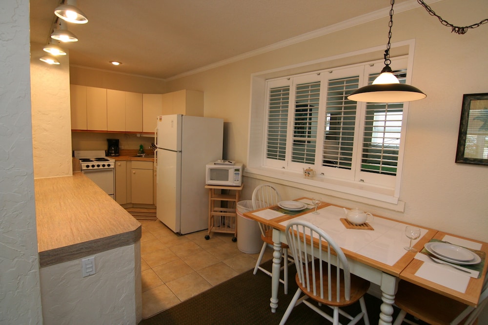 Venice Beach Villas 36/61