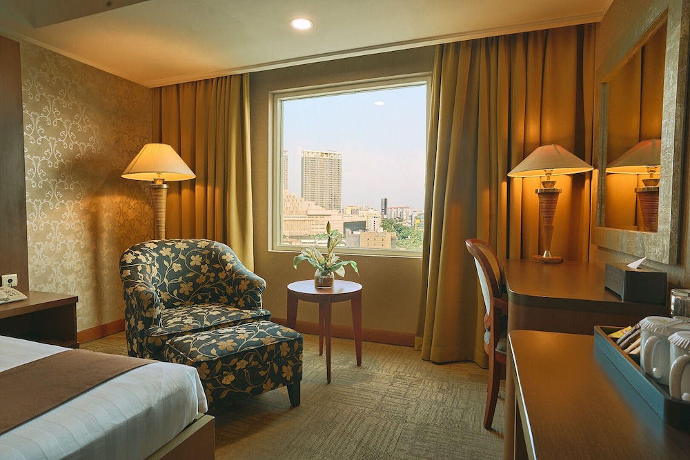 Horison Ultima Menteng Jakarta 30/50