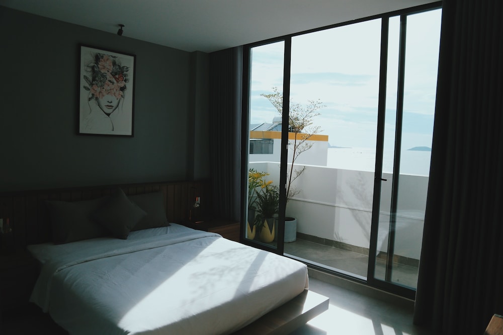 Marilyn Nha Trang Hotel 20/50