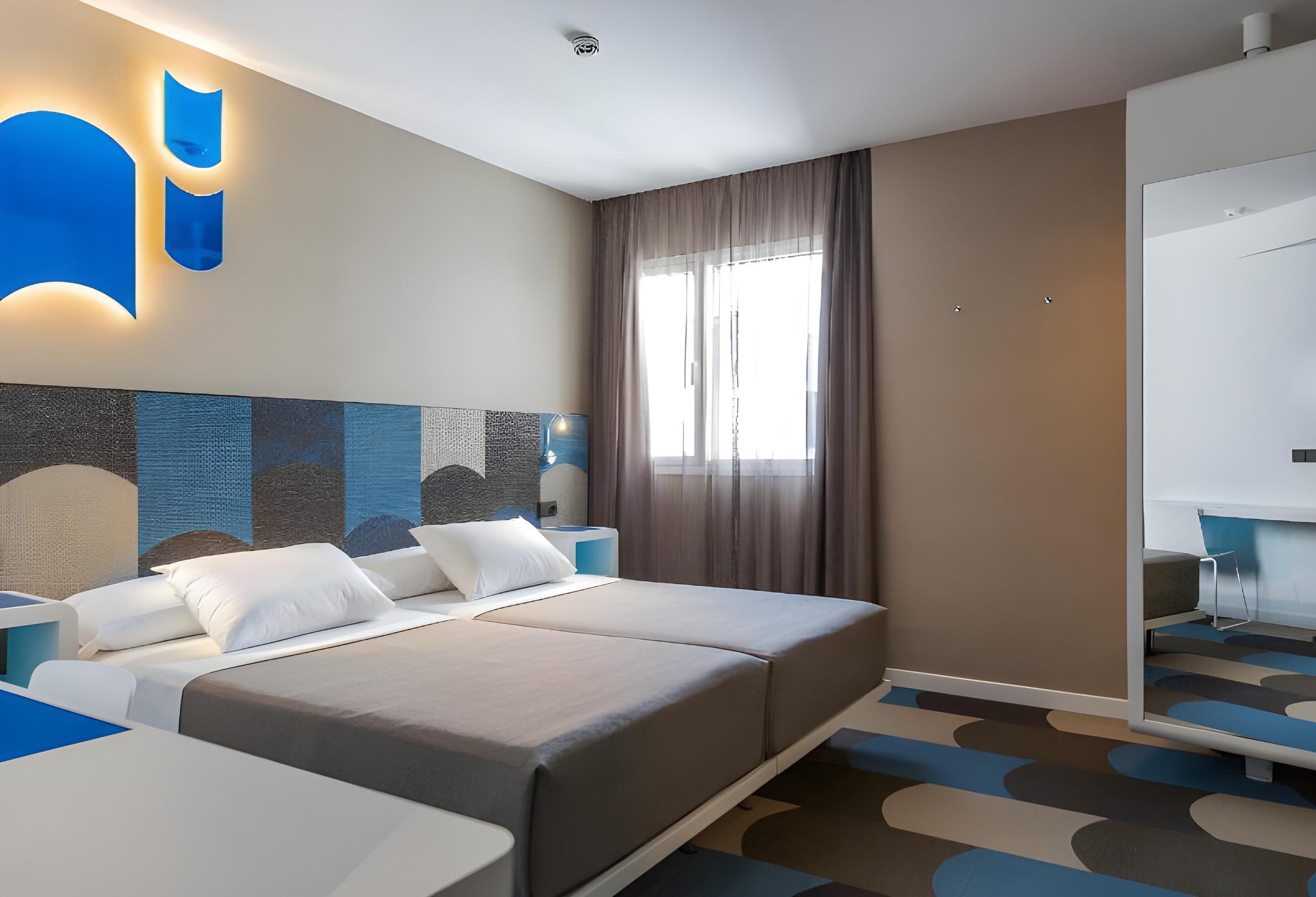 Comfort, Single, Twin Beds