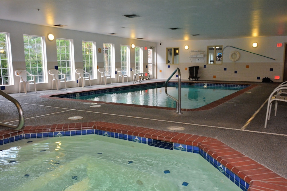 Fairbridge Inn And Suites Dupont 31/54