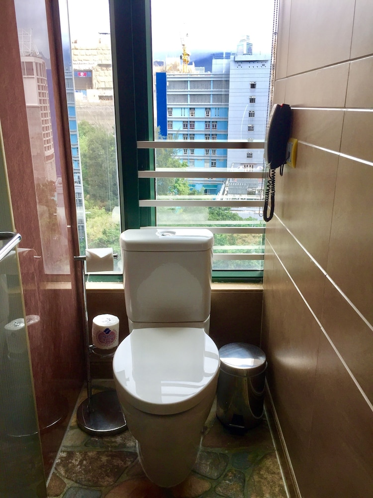 Harbour Bay Hotel 31/32