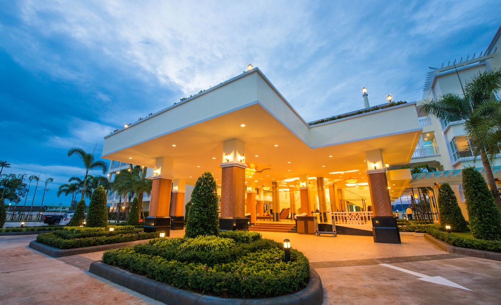 Krabi Front Bay Resort 1/50
