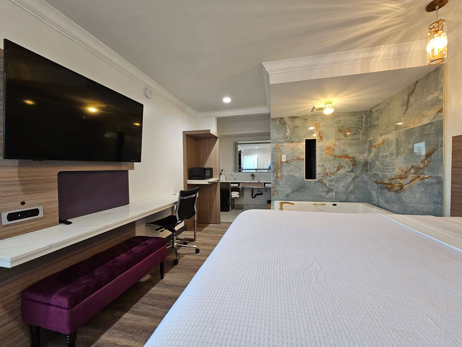 Travelodge by Wyndham Fullerton Near Anaheim 16/38