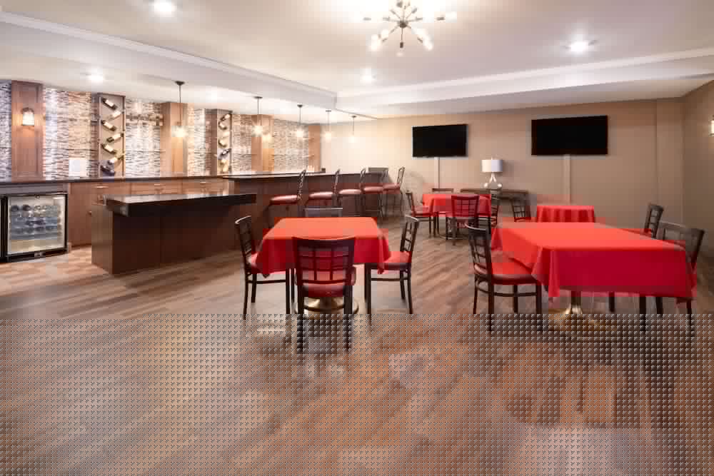 Ramada by Wyndham Burbank Airport 29/51