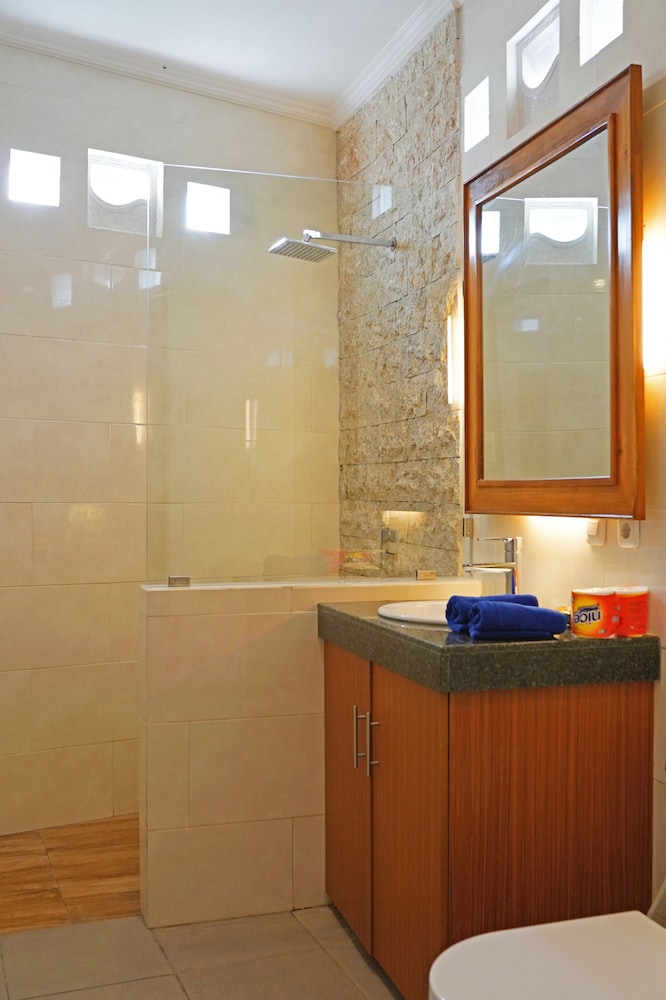 Lebak Bali Residence 11/77