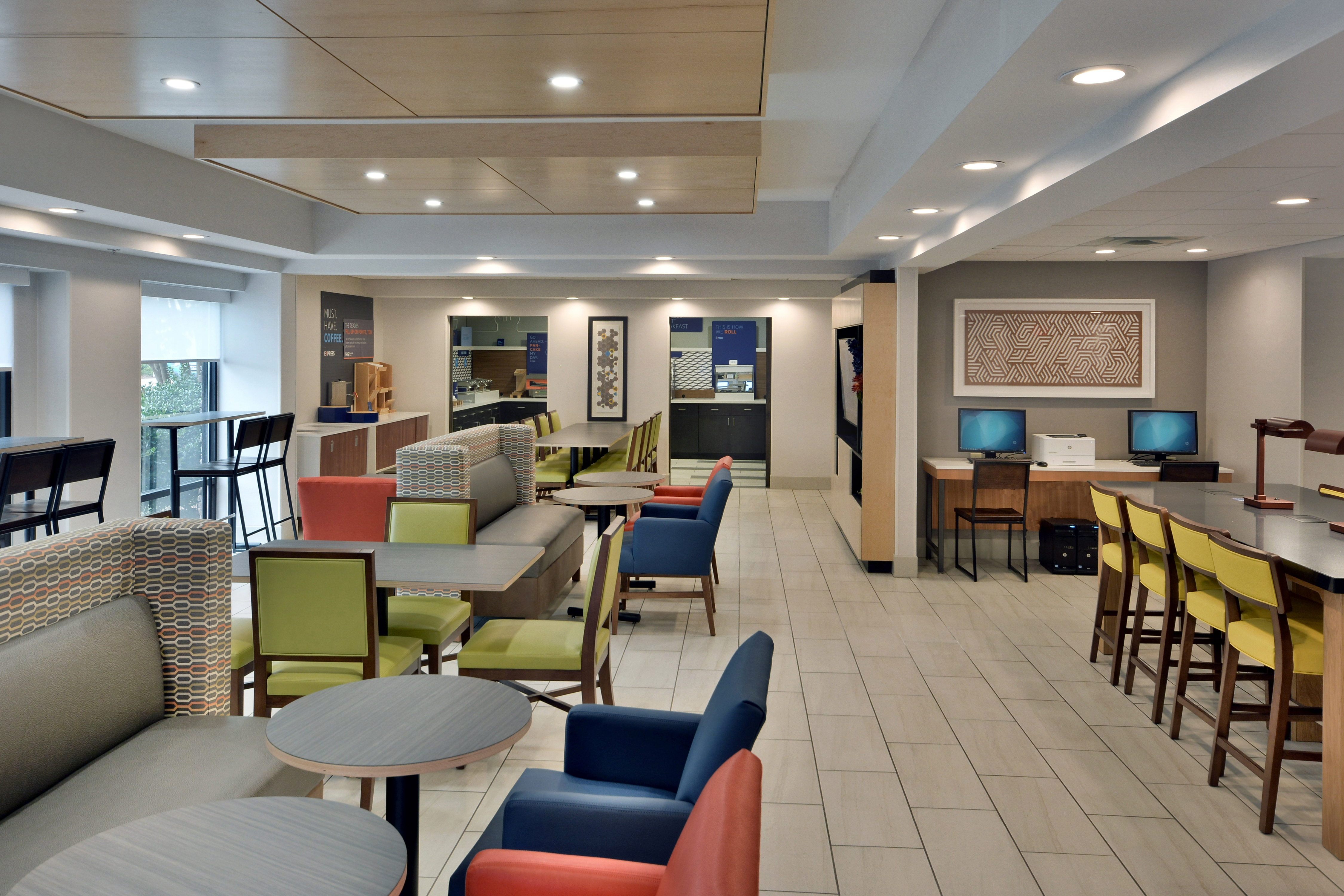 Holiday Inn Express Raleigh-Durham Airport 20/25