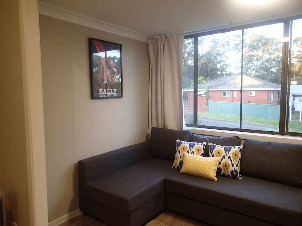 DUNGOWAN HOLIDAY ACCOMODATION 39/75