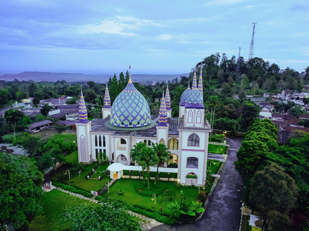 Lembah Ciater Resort Managed By Sahid 21/24