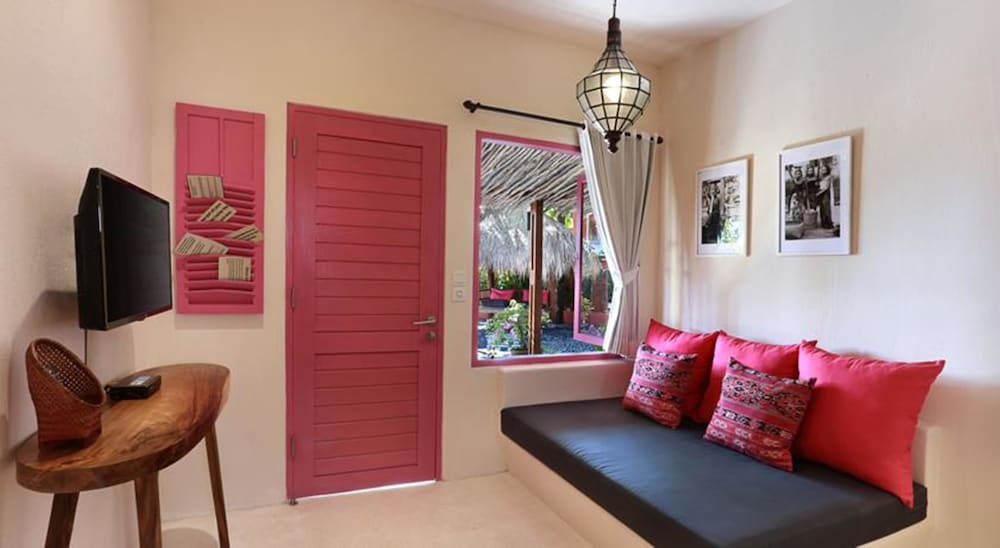 PinkCoco Uluwatu - Constant Surprises & for Cool Adults Only 33/50