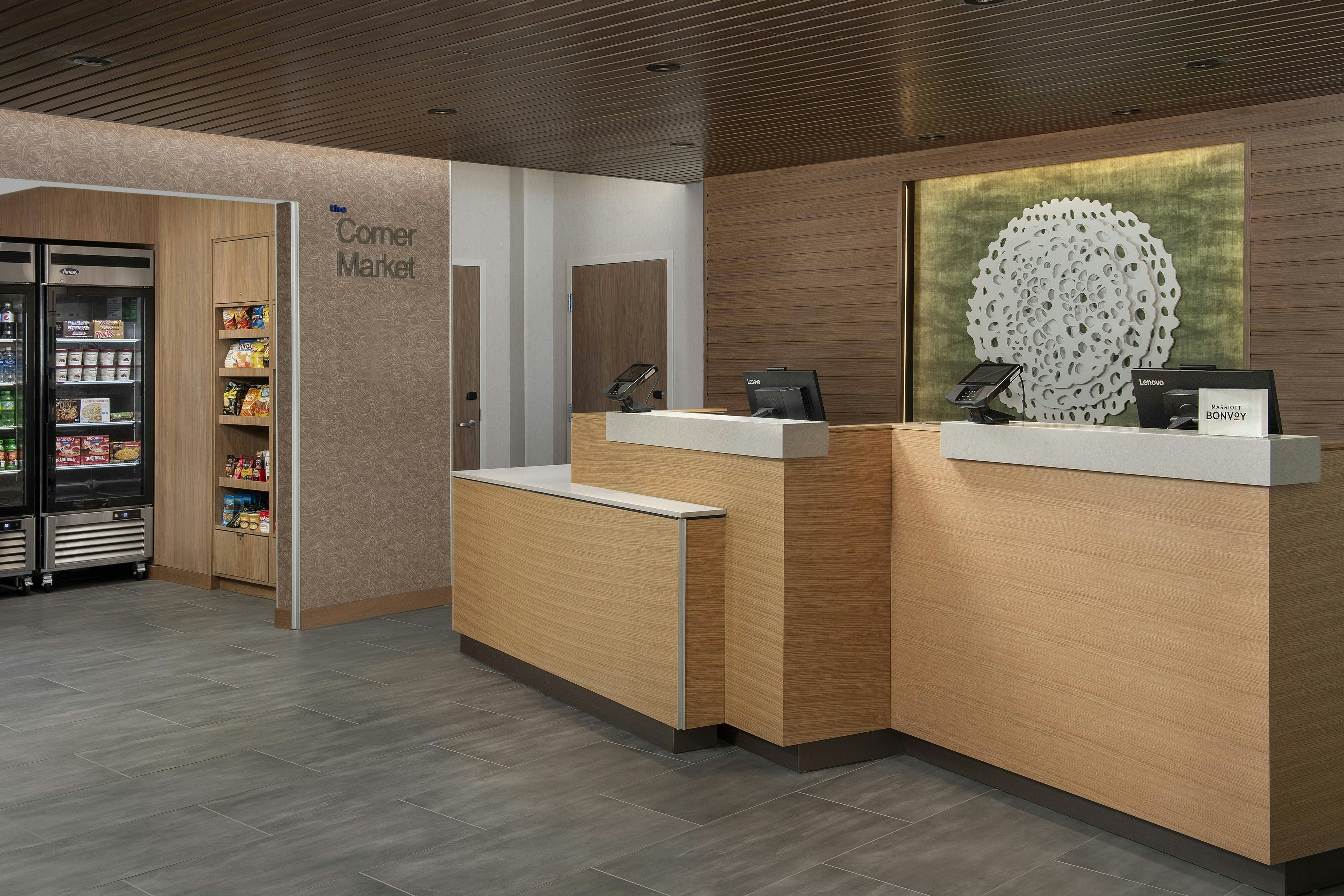 Fairfield Inn & Suites by Marriott Santa Rosa Rohnert Park 6/19
