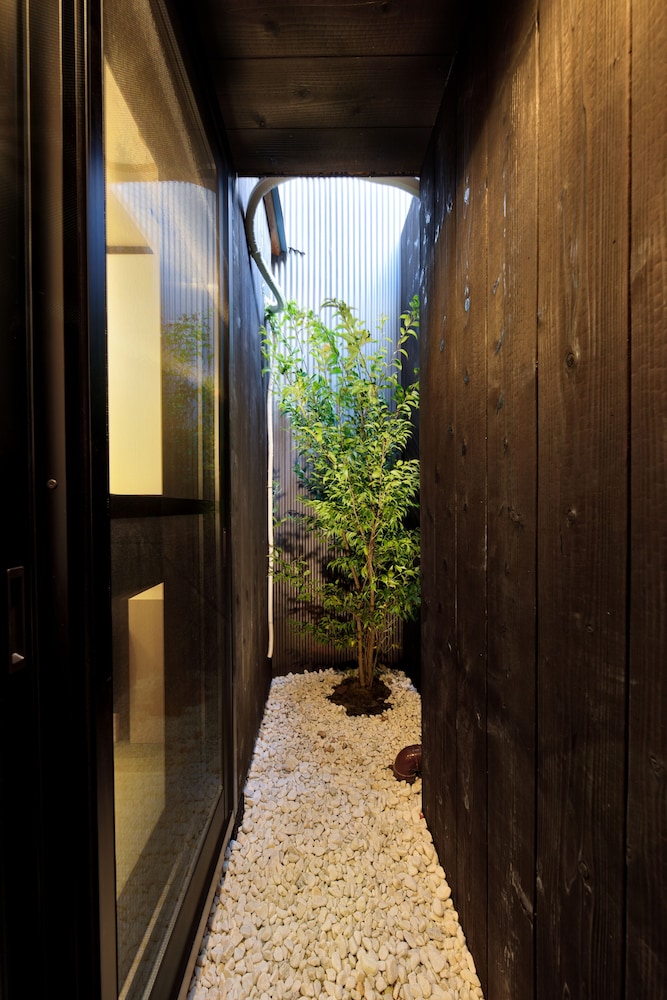 Tsumugi Shichijo Kagiyacho 32/48