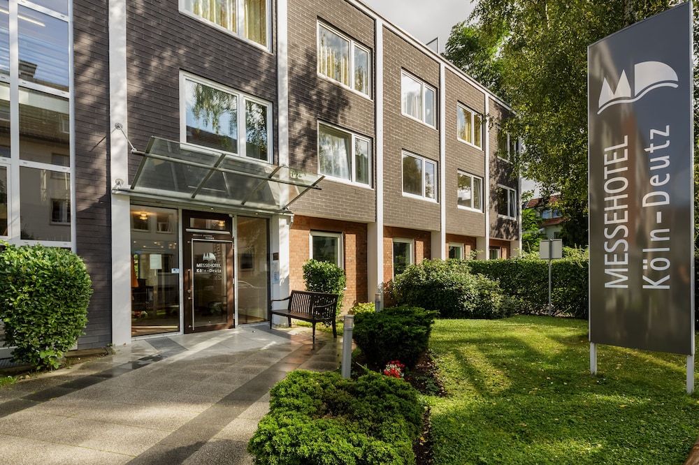 メッセホテル ケルン ドイツ(旧 コルピングハウス メッセホテル) 写真2