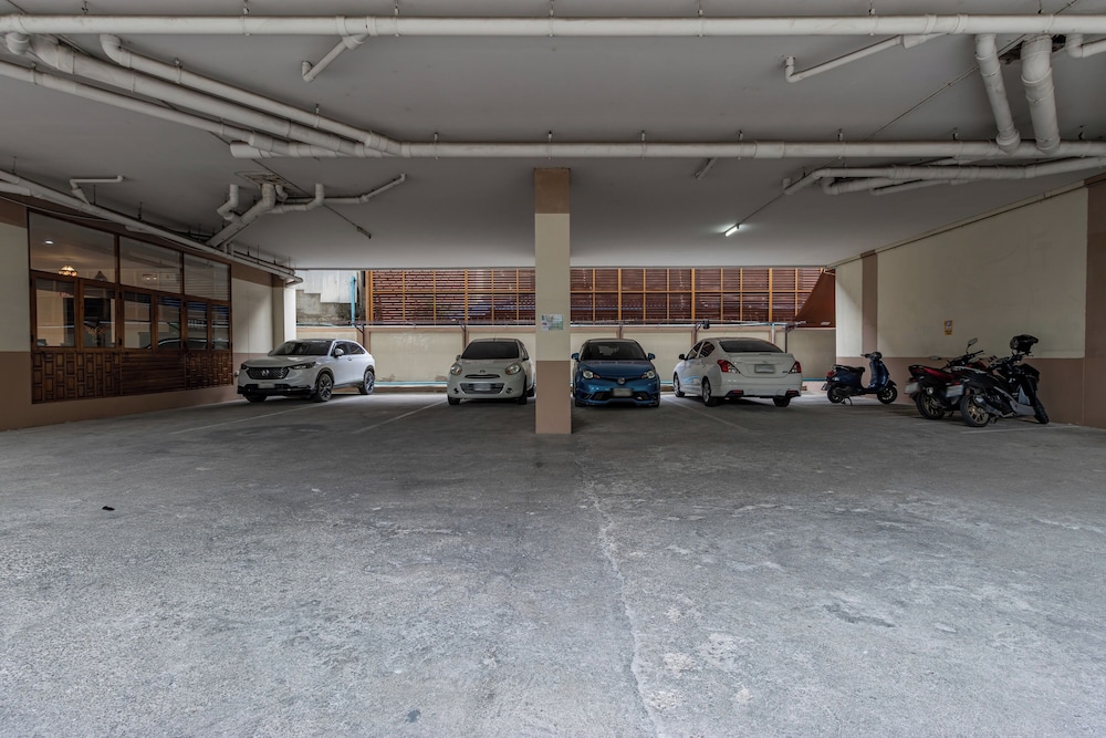 Budget Stars Hotel Chiang Mai by ZUZU 42/57