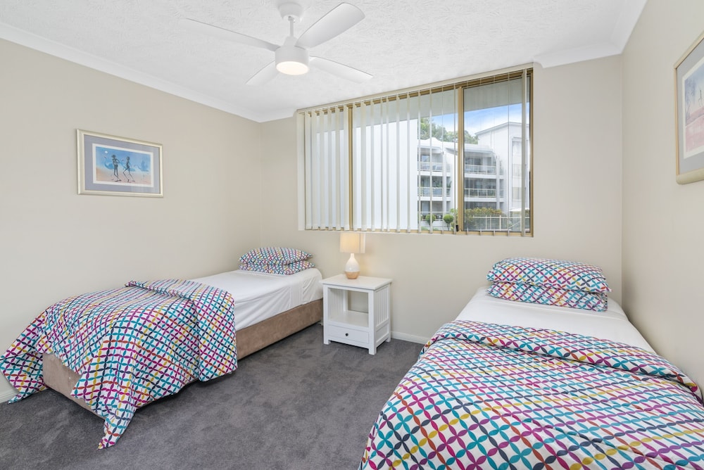 LITTLE COVE CURRUMBIN 30/70